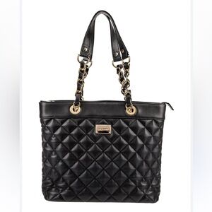 ST JOHN Jumbo Luxury Chain Link Quilted Leather Black Bag